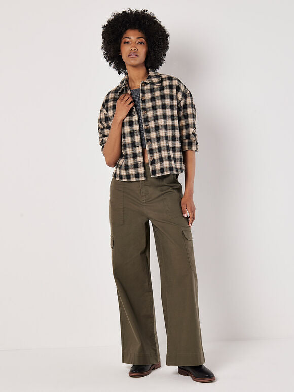 Cropped Check Shacket