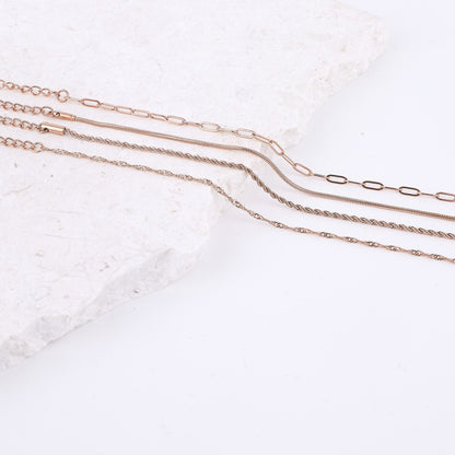 POLE ACCENT CHAIN BRACELET