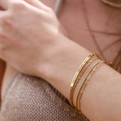 PAPERCLIP ACCENT CHAIN BRACELET